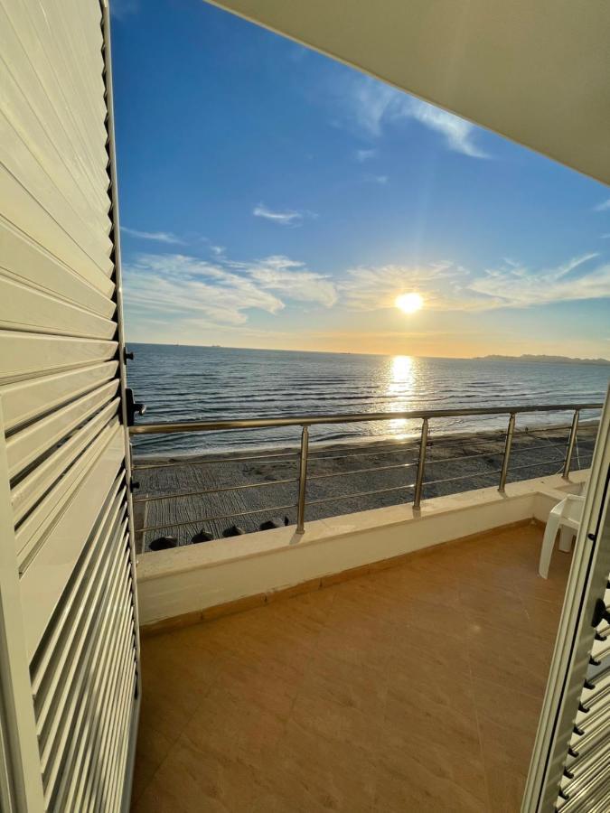 Seaview Apartment For Rent Durres Luaran gambar